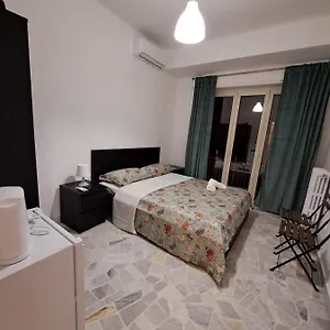  Affittacamere Goffredo Mameli House Italia