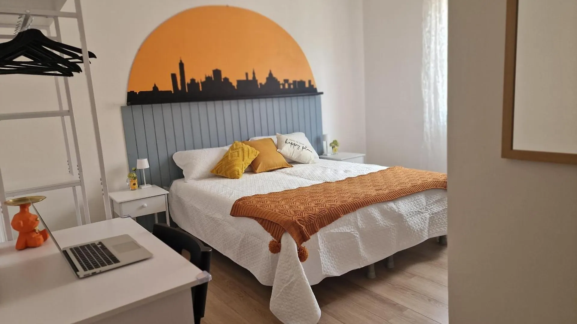 B-Rooms Boloňa 0*,  Itálie